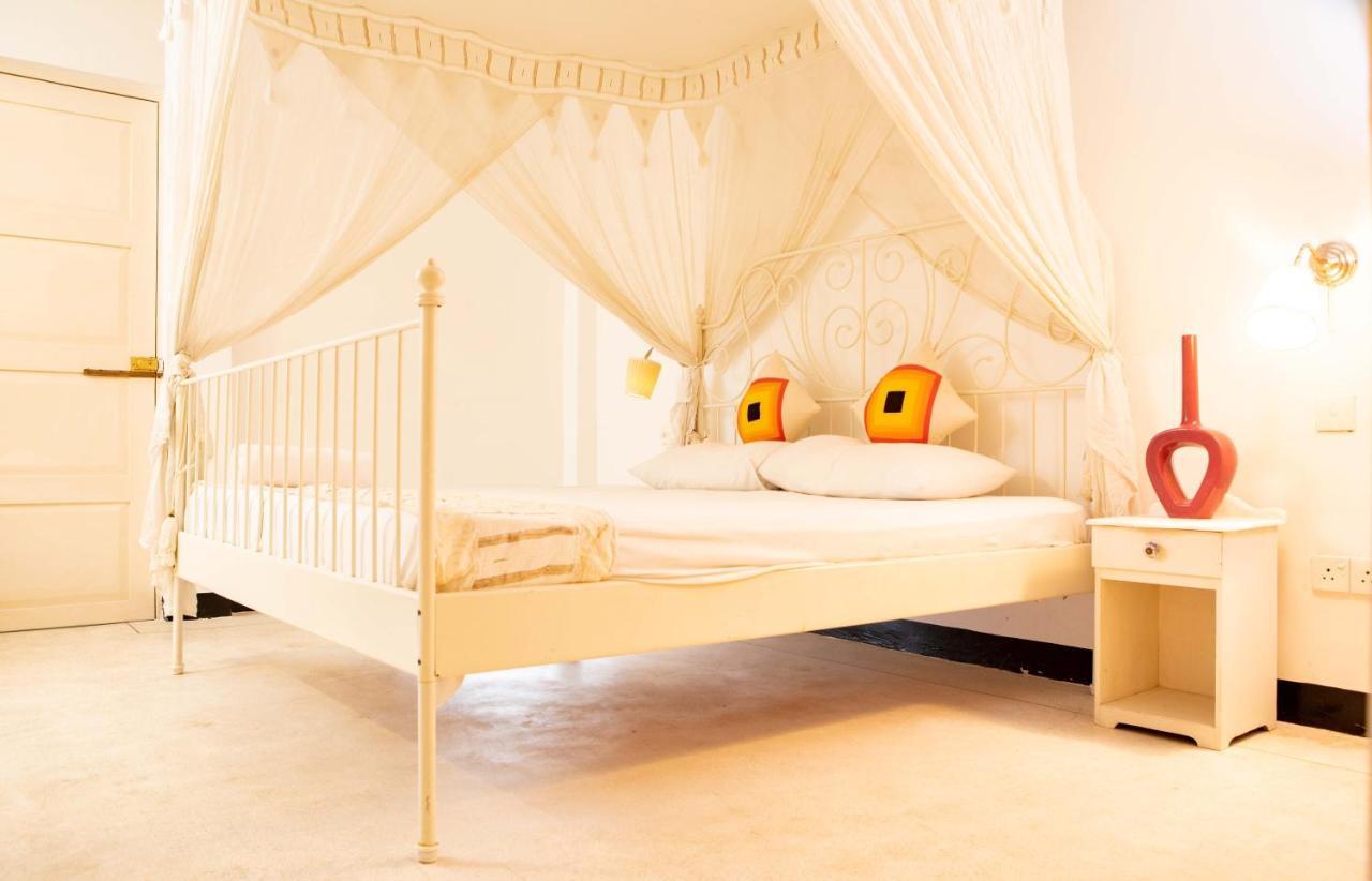 Beverly Villa Dehiwala-Mount Lavinia Екстериор снимка