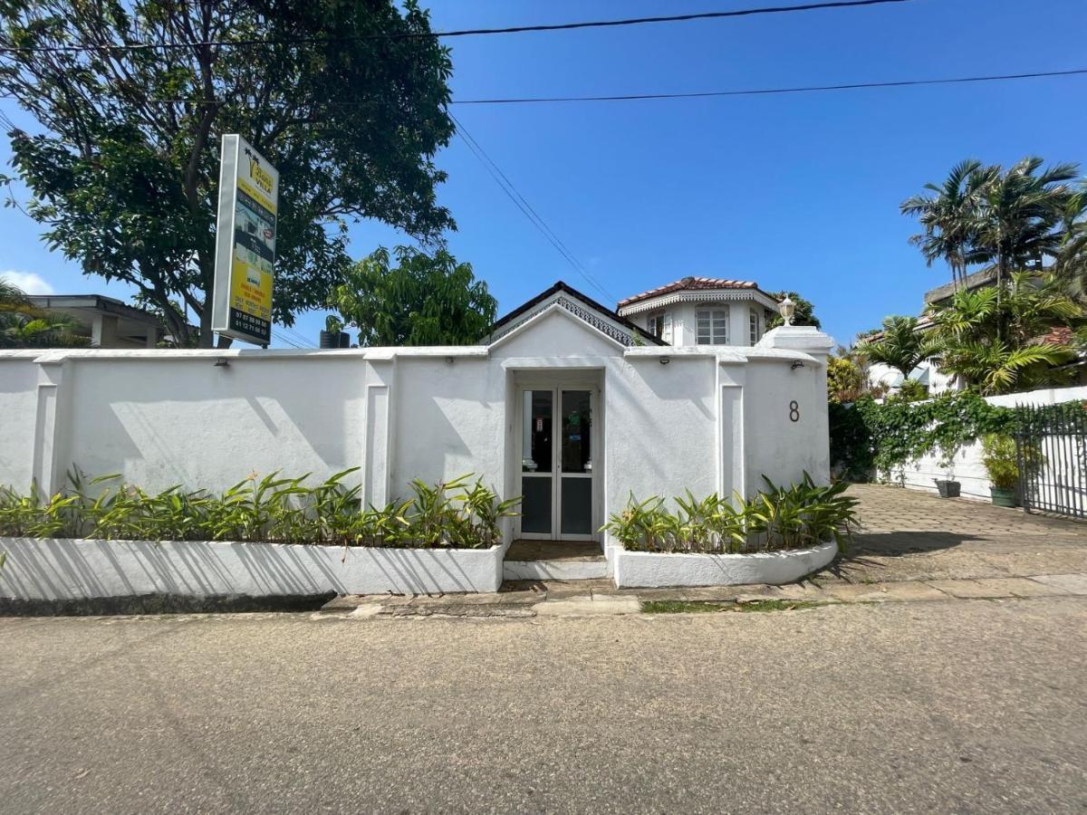 Beverly Villa Dehiwala-Mount Lavinia Екстериор снимка