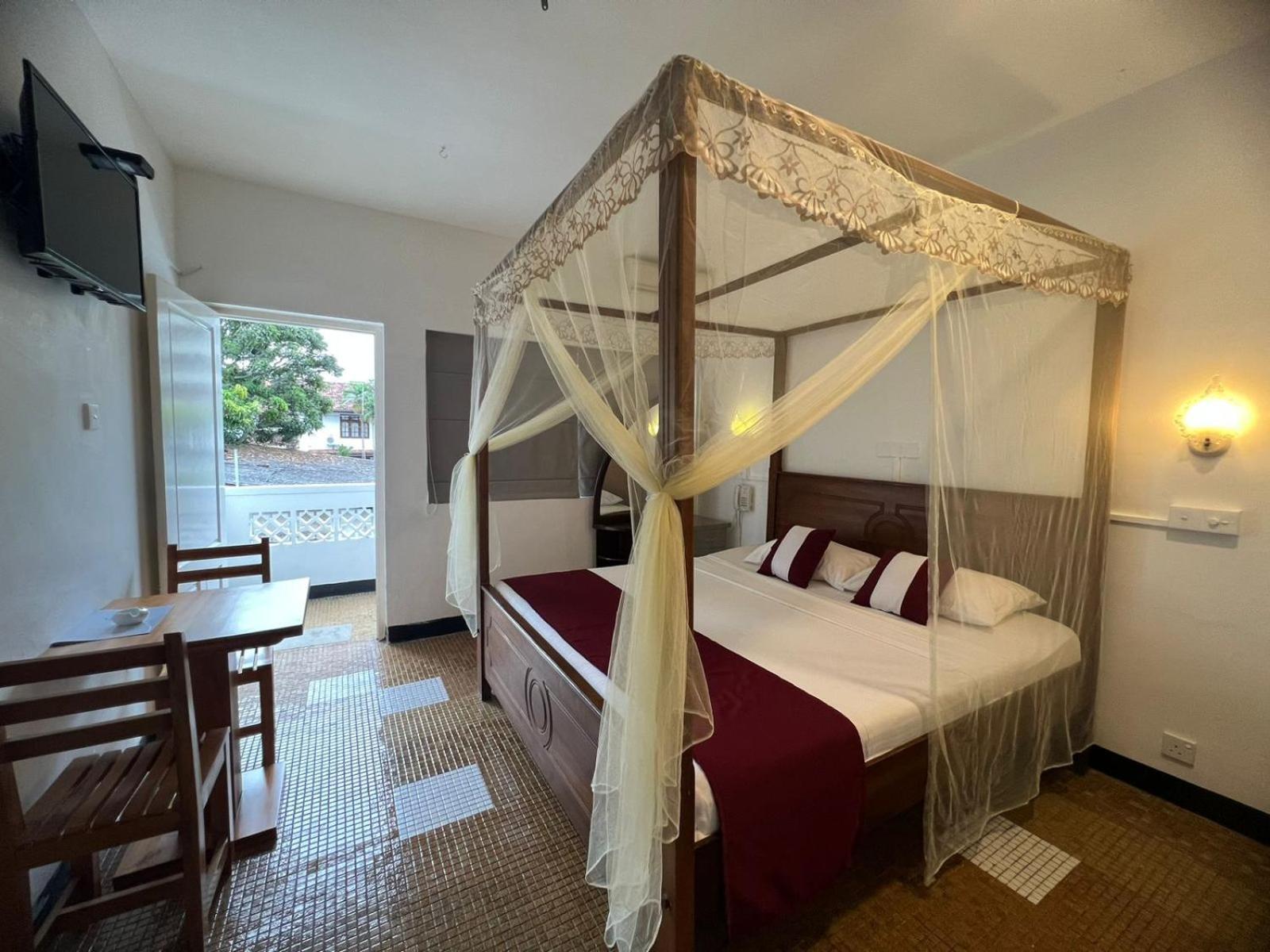 Beverly Villa Dehiwala-Mount Lavinia Екстериор снимка